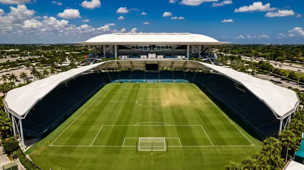 Hard Rock Stadium í Miami Gardens sem hýsir HM 2026 leiki — þar sem hitinn er tólfti maðurinn